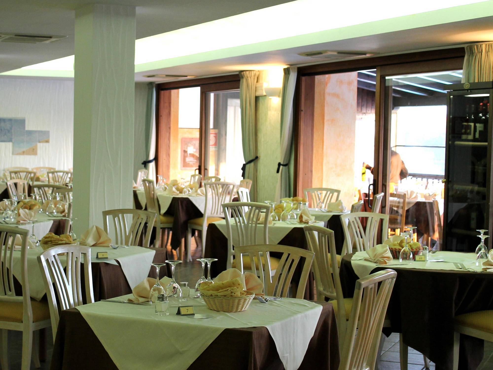 Borgo Saraceno Hotel-Residence ซานตา เตเรซา กัลลูรา ภายนอก รูปภาพ