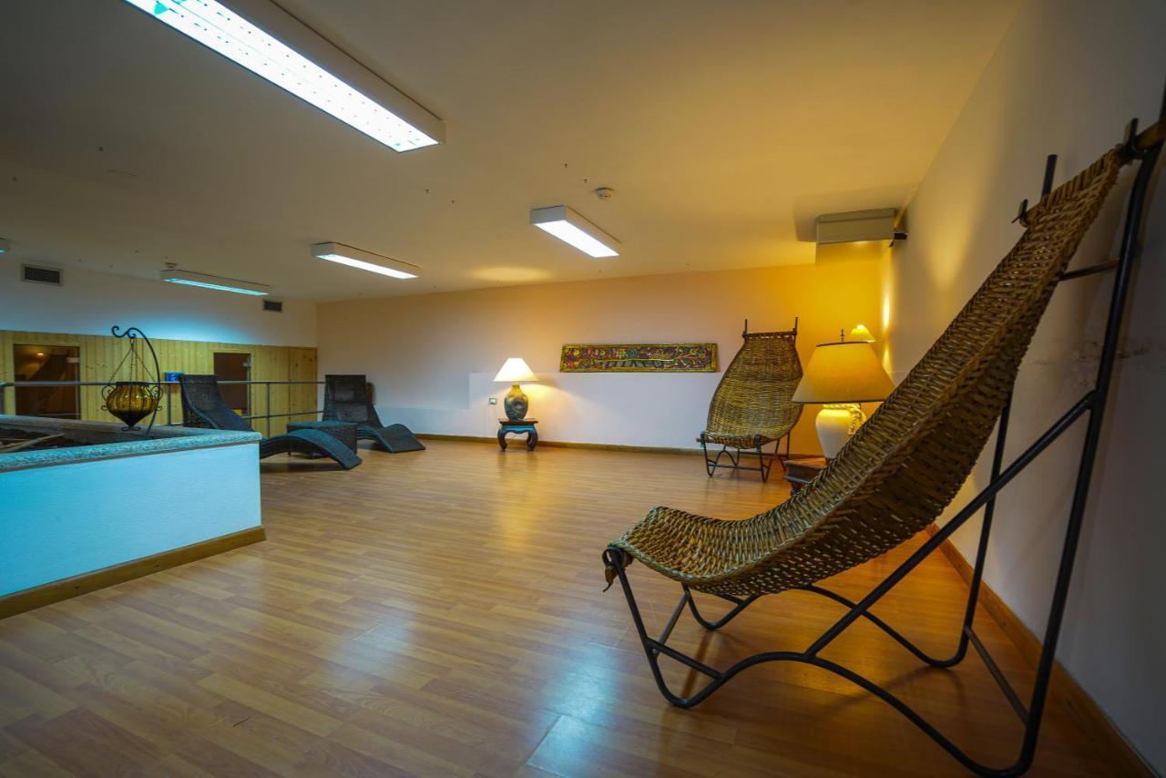 Borgo Saraceno Hotel-Residence ซานตา เตเรซา กัลลูรา ภายนอก รูปภาพ