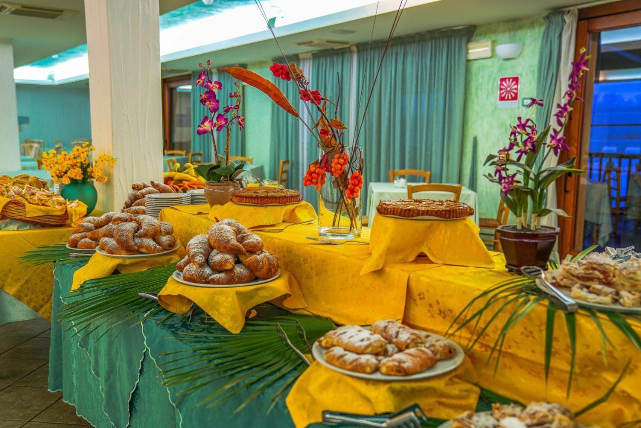 Borgo Saraceno Hotel-Residence ซานตา เตเรซา กัลลูรา ภายนอก รูปภาพ