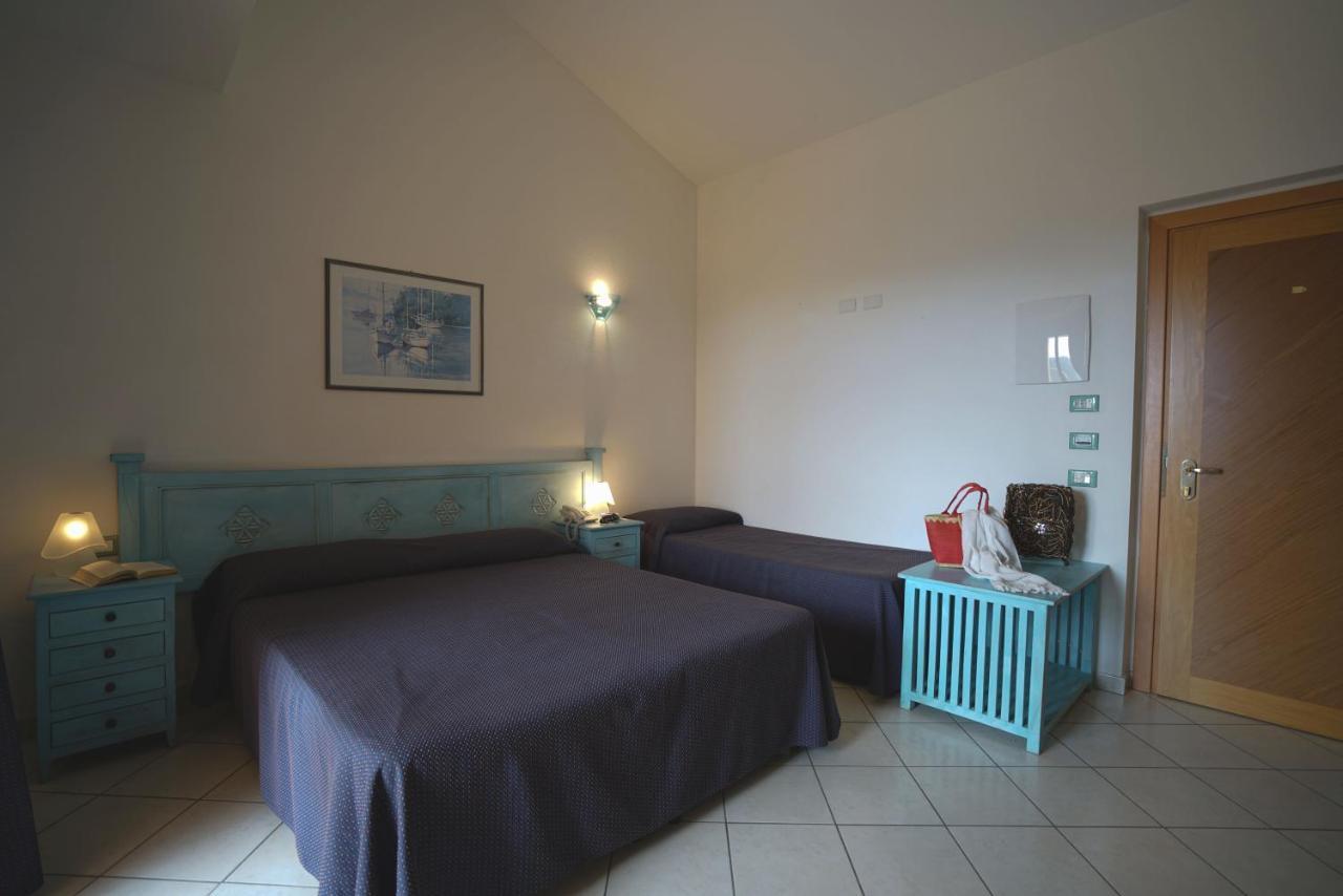 Borgo Saraceno Hotel-Residence ซานตา เตเรซา กัลลูรา ภายนอก รูปภาพ