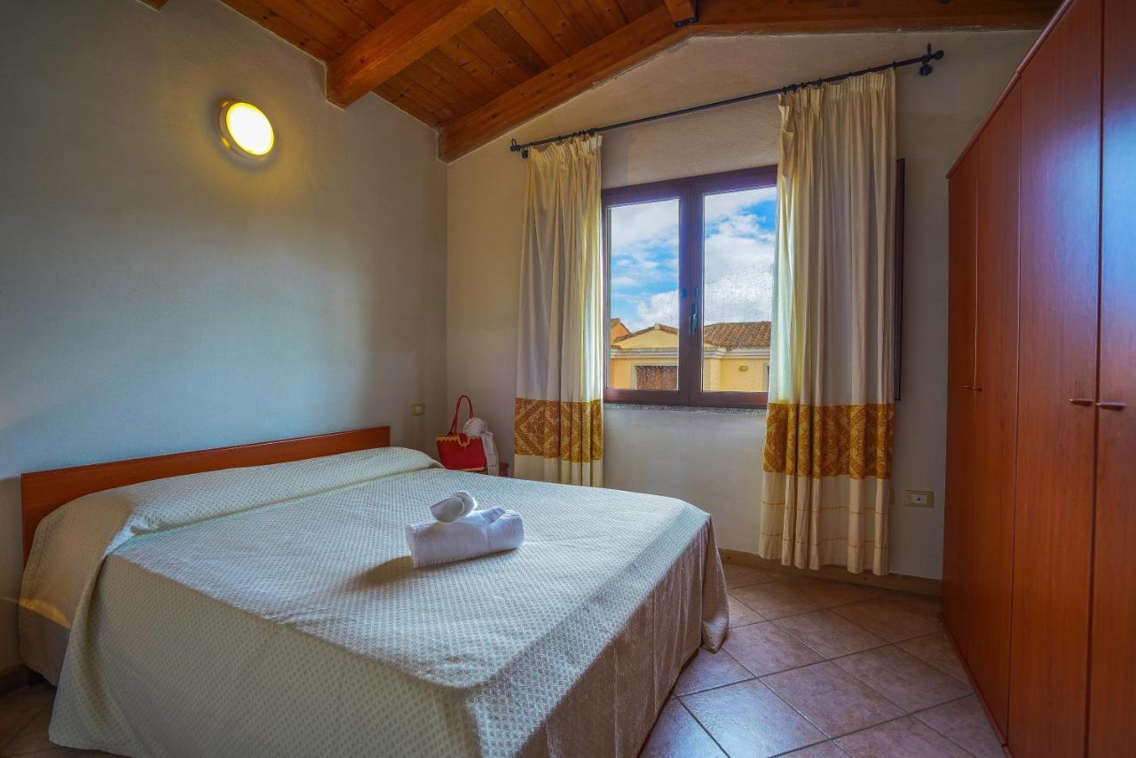 Borgo Saraceno Hotel-Residence ซานตา เตเรซา กัลลูรา ภายนอก รูปภาพ